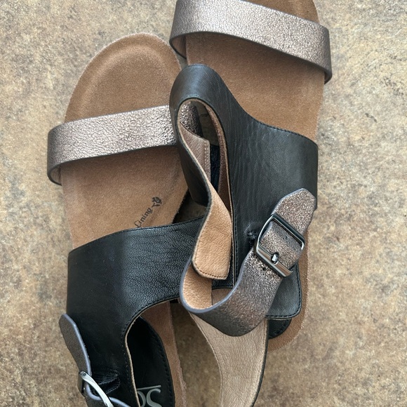 Sofft Vanita Leather Strappy Slingback Black and Metallic Copper Wedges 9 - Picture 8 of 13